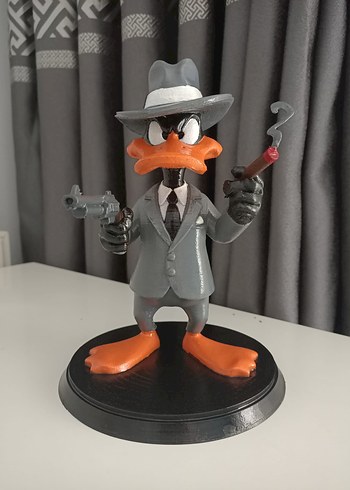 Gri Takım Elbiseli Şapkalı Ördek Figürü 20 cm - Görsel 3