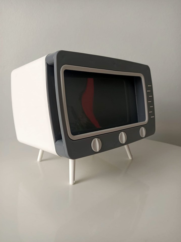 Gri Retro Tasarımlı Monitör - Görsel 3