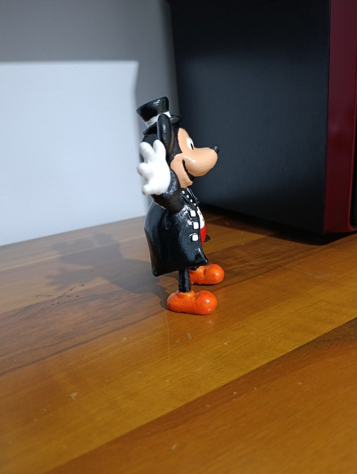 Renkli Mickey Mouse Figürü 20 cm - Görsel 2