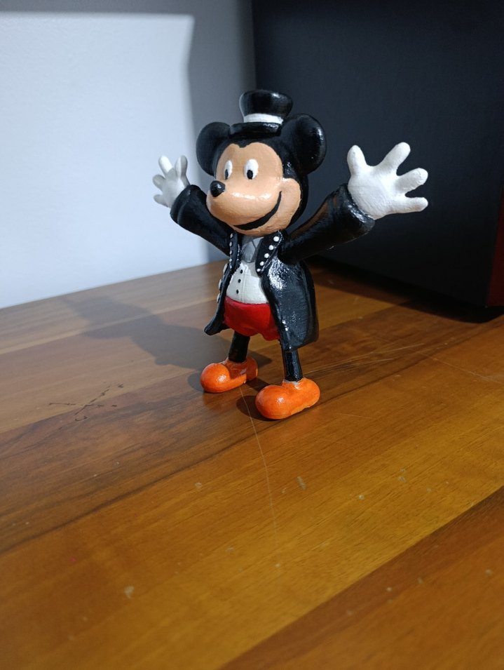 Renkli Mickey Mouse Figürü 20 cm - Görsel 3