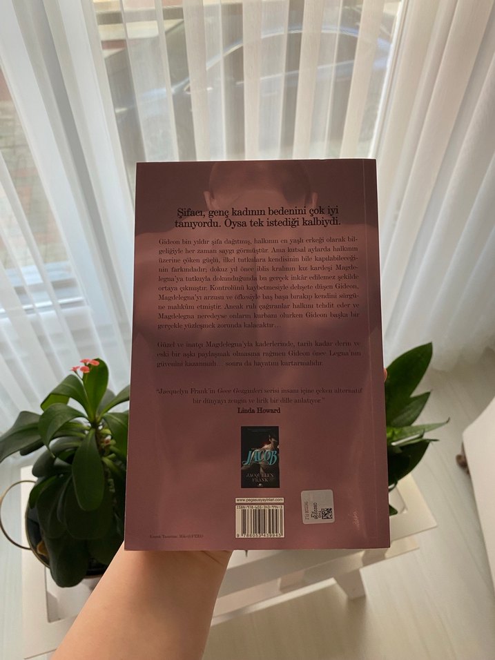 Gideon - Gece Gezginleri Romanı - Görsel 2