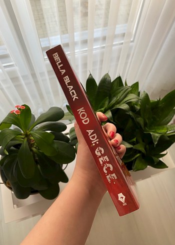 Bella Black - Kod Adı: Gece - Görsel 3