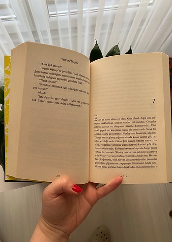 Serbest Düşüş - Leah Raeder - Görsel 4