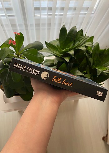 Tatlı Isırık - Dakota Cassidy - Görsel 4