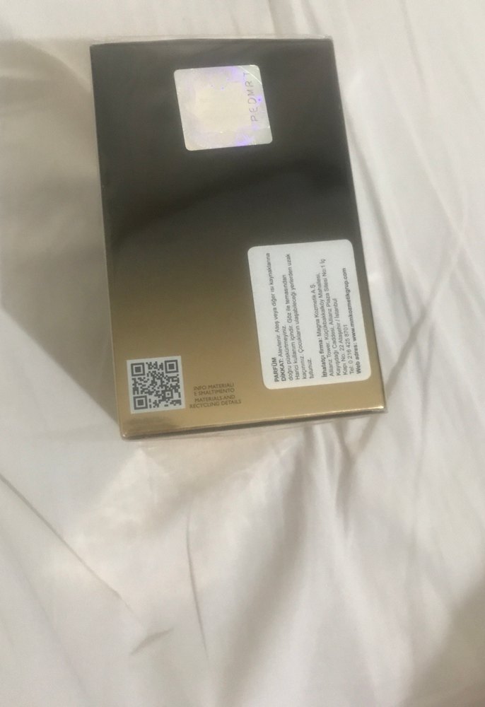 Versace Crystal Noir Kadın Parfümü 90 ml - Görsel 2