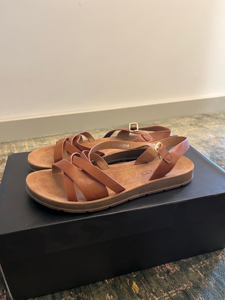 derimod kadın deri sandalet - Görsel 4