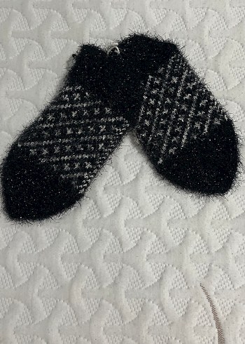 Nakışlı Siyah kadın patiği - Görsel 2