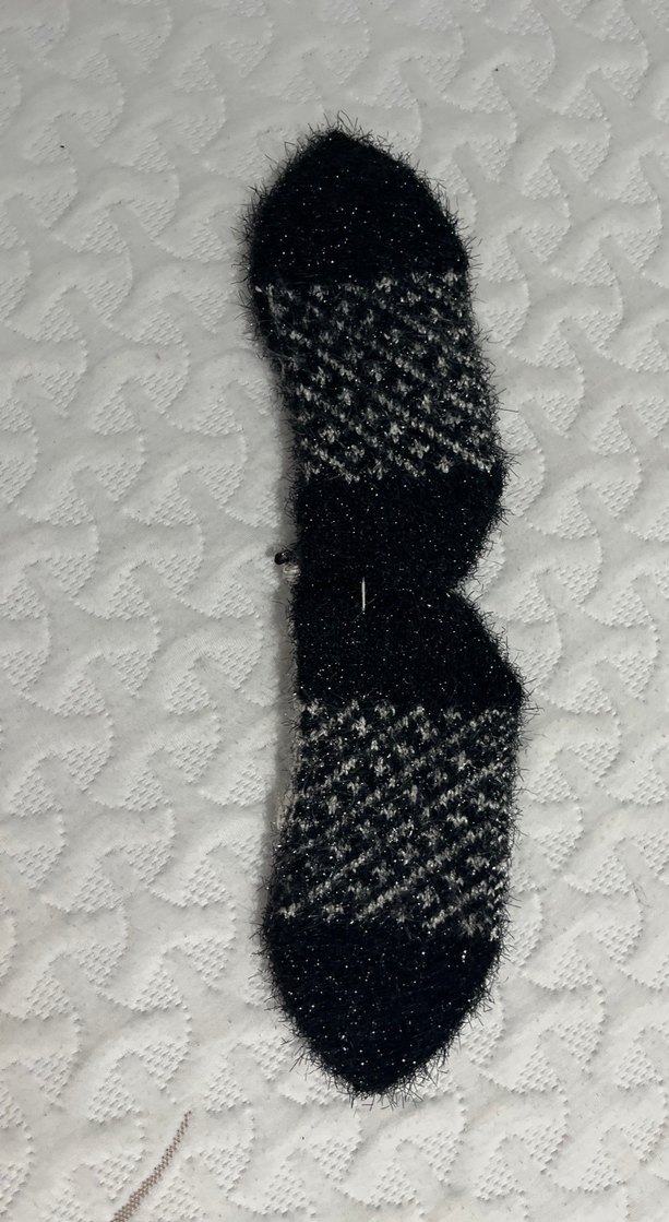 Nakışlı Siyah kadın patiği - Görsel 3