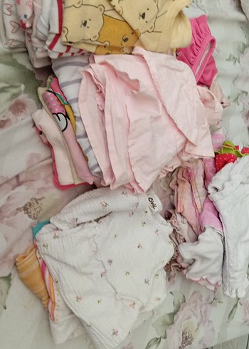 LC Waikiki 9-12 aylik kiz bebek kiyafetleri toplu