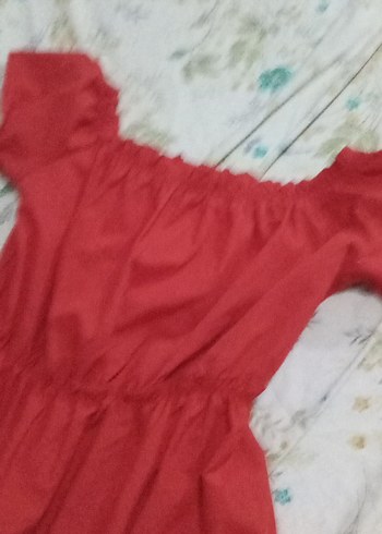 LC Waikiki Kırmızı Uzun Askısız Salaş Elbise