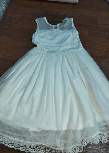 Kız Çocuk Beyaz Dantel İşlemeli Elbise - Görsel 2