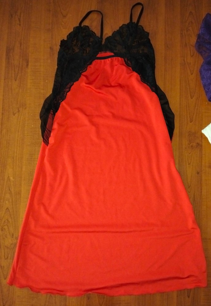 Dantel Detaylı Kırmızı Uzun Kadın Gecelik - Görsel 2