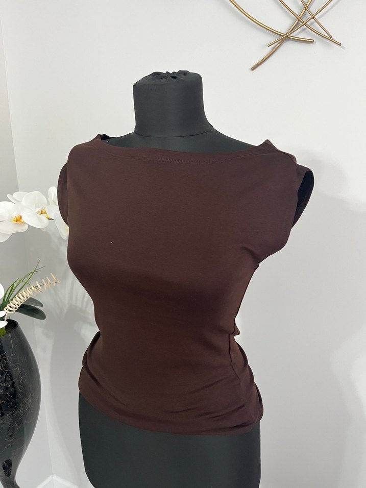 Kadın Kahverengi Kısa Bluz - Görsel 2