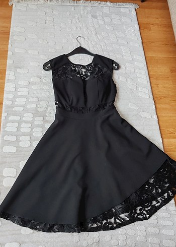 Dantelli V Yaka Siyah Midi Gotik Elbise - Görsel 3