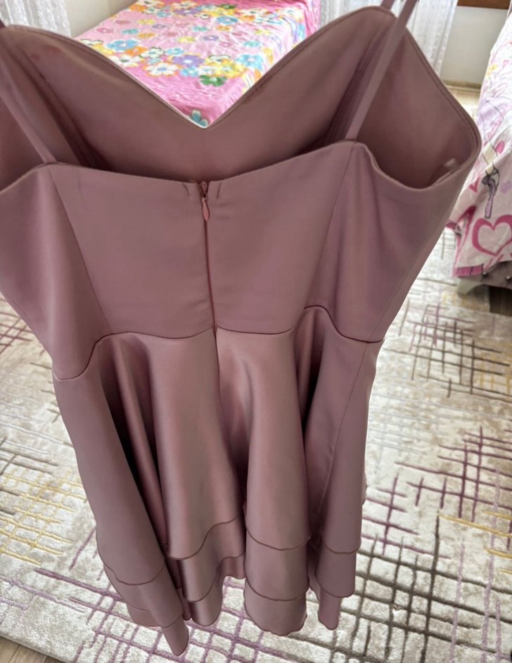 V Yaka Fırfırlı kısa Abiye Elbise - Görsel 2