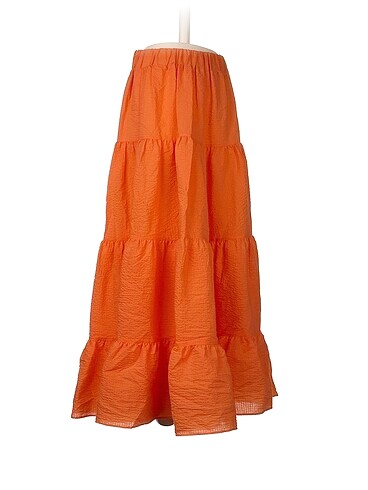 H&M H&M Uzun Etek %70 İndirimli.