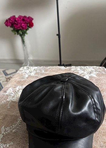 Kadın Siyah Deri Biker Şapka - Görsel 4