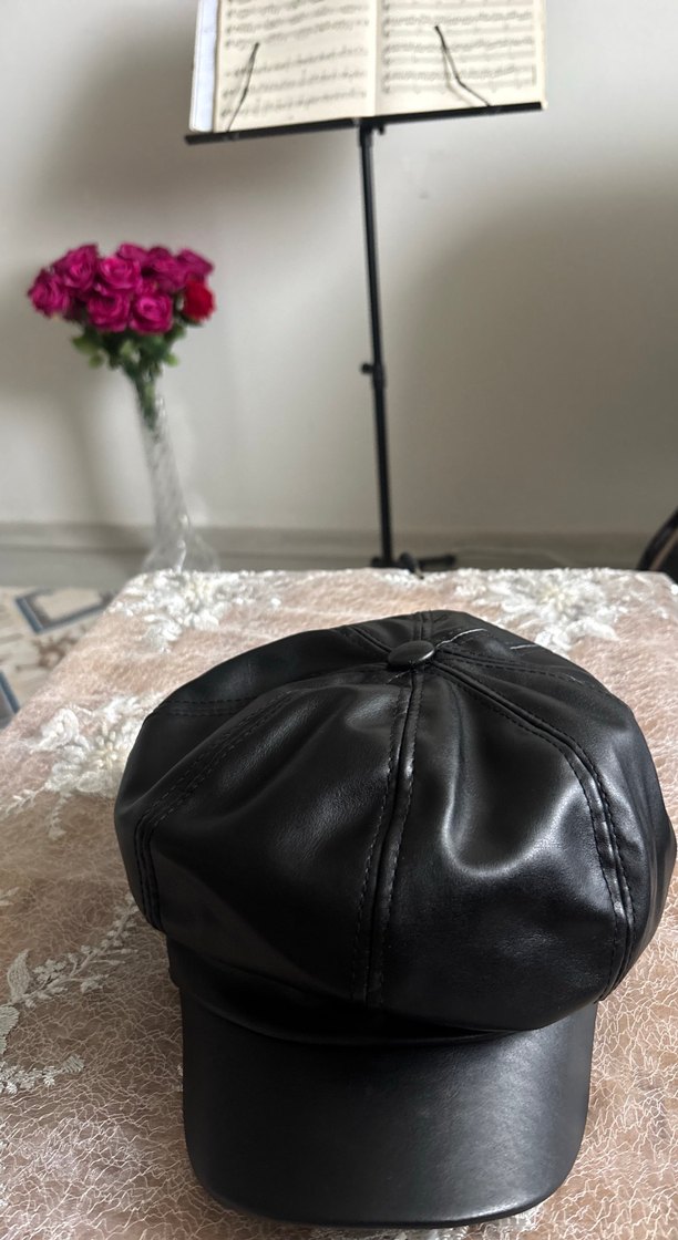 Kadın Siyah Deri Biker Şapka - Görsel 4