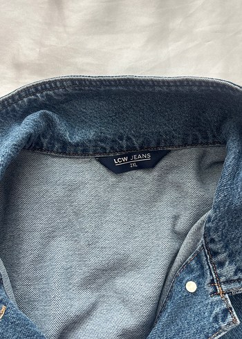 Kadın Mavi Düğmeli Denim Ceket - Görsel 3