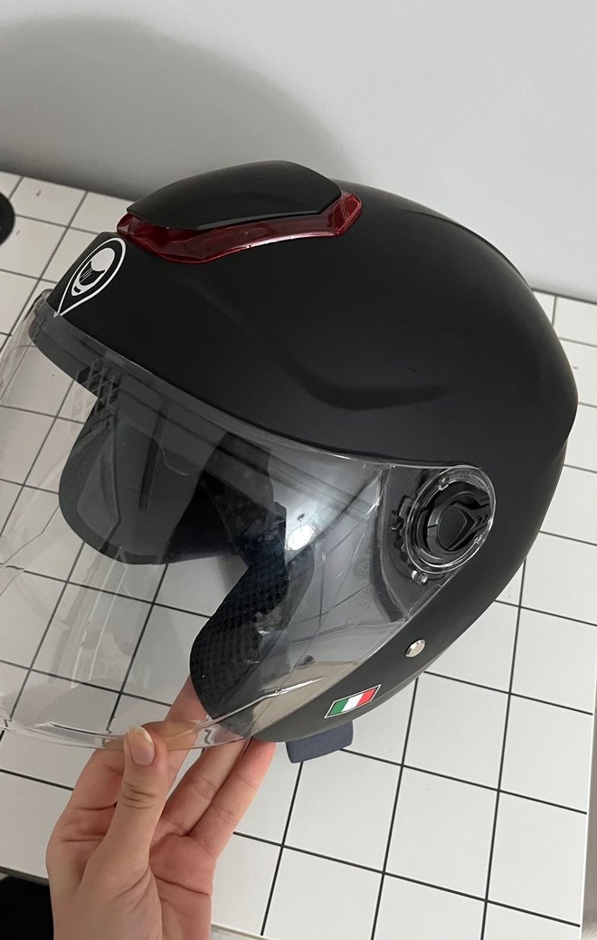 Siyah Biker Motosiklet Kaskı Şeffaf Vizörlü - Görsel 2