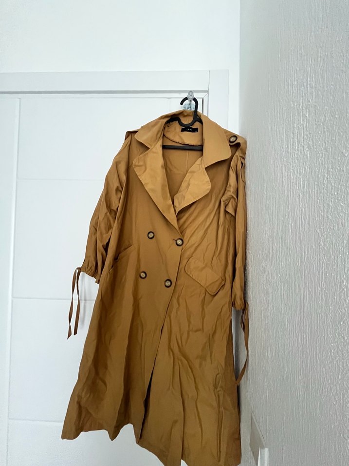 Bej Düğmeli Kadın Keten Trençkot - Görsel 3