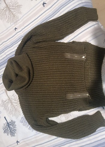 Haki Yeşil Yarım Balıkçı Yaka Triko Kazak