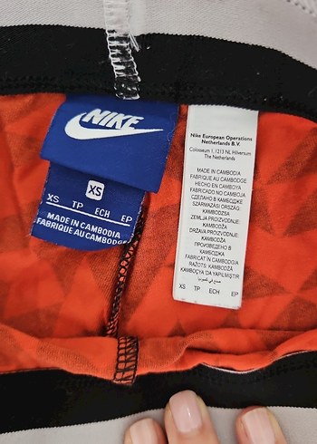xs Beden kırmızı Renk Nike Desenli Kırmızı Kadın Tayt