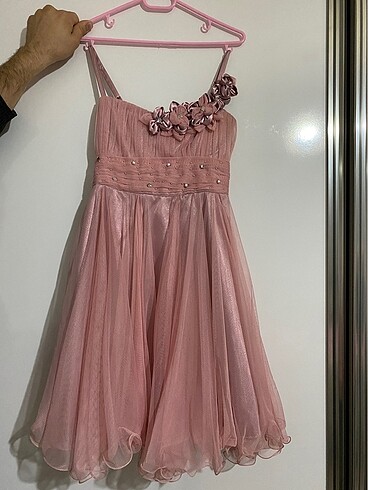Pembe abiye