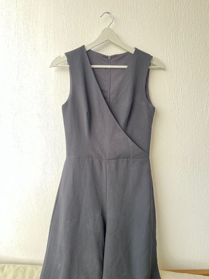 Siyah V Yaka Kolsuz Uzun Tulum - Görsel 2