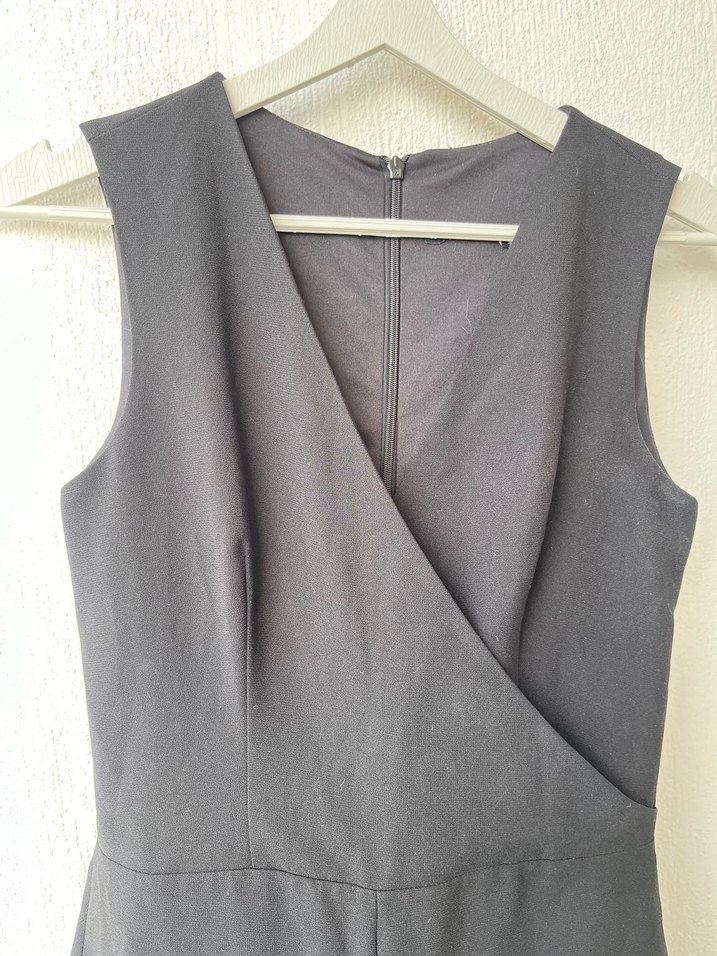 Siyah V Yaka Kolsuz Uzun Tulum - Görsel 3