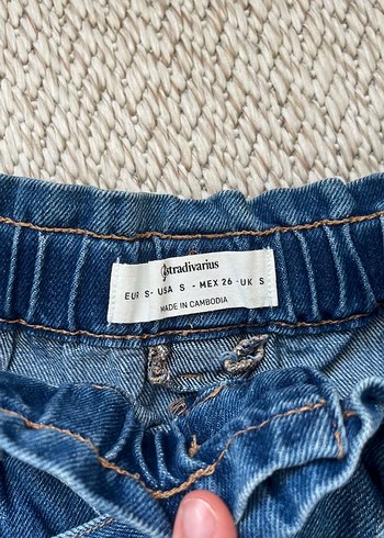 Stradivarius mini kot şort - Görsel 4