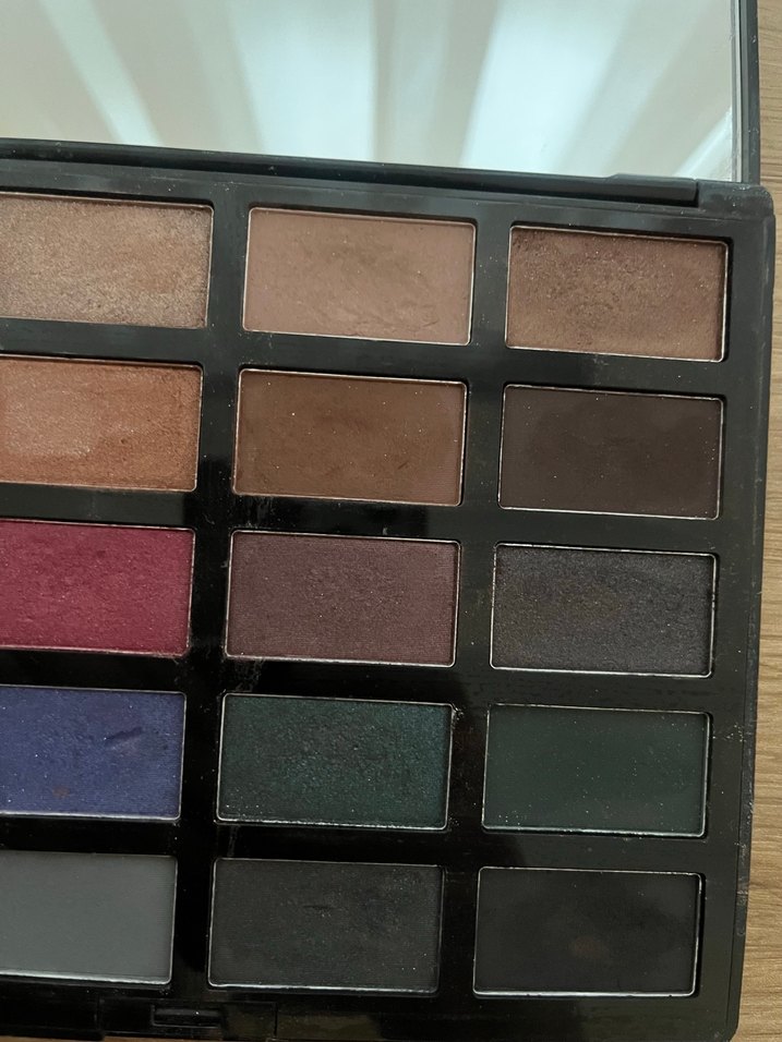 H&M Çok Renkli Göz Farı Paleti - Görsel 3