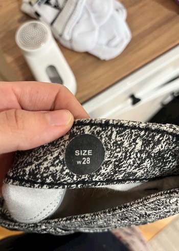 Koton desenli pantolon - Görsel 4