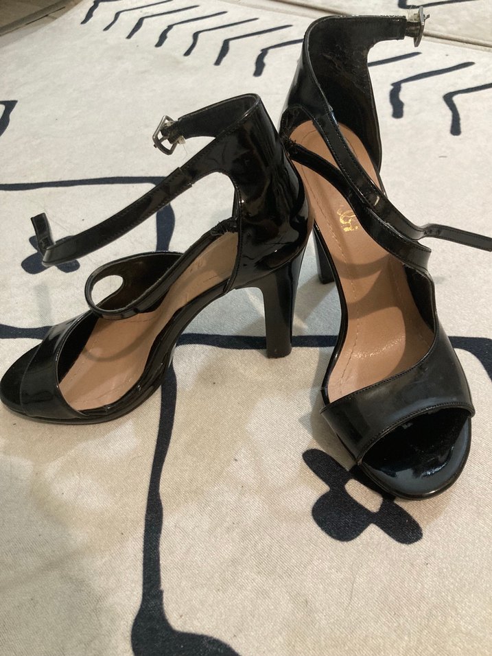 Kadın Siyah Rugan Topuklu Ayakkabı - Görsel 2