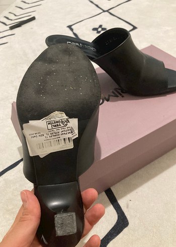 Kadın Siyah Dolgu Topuklu Sandalet - Görsel 3