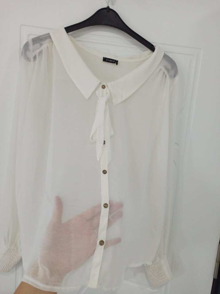 Düğmeli Beyaz Keten Kadın Gömlek - Görsel 4