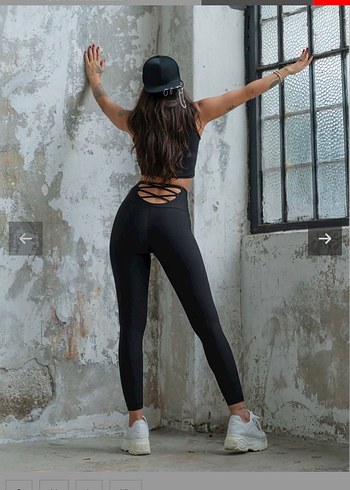 Yeşil Renk arkası dekolteli tayt - Görsel 3