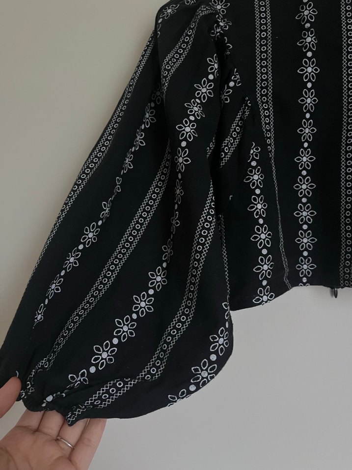 Nakışlı Siyah Bohem Kadın Bluz - Görsel 2