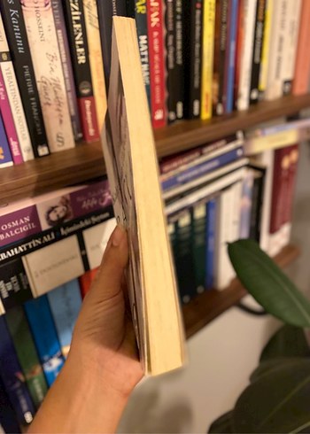 Başka - Kahraman Tazeoğlu Roman - Görsel 3