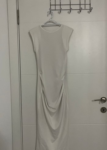 Beyaz Midi Drapeli Zara S beden elbise - Görsel 2