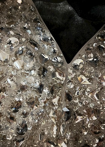 Işıltılı Uzun V Yaka Bej Abiye Elbise - Görsel 2