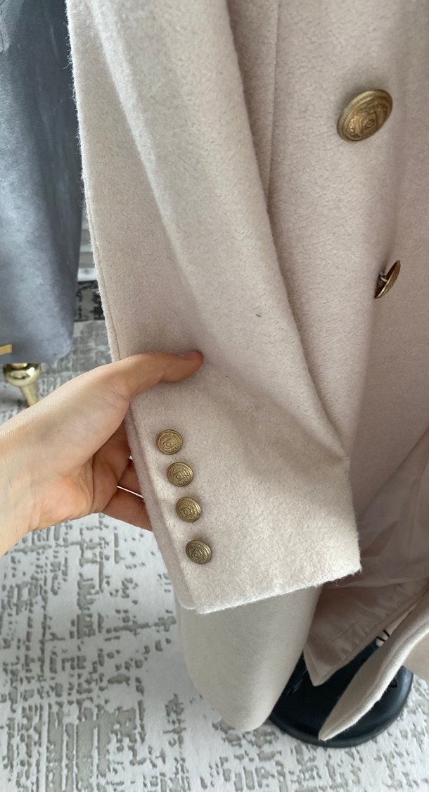 Bej Düğmeli Uzun Yün Kadın Kaban - Görsel 4