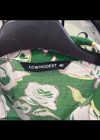 Yeşil V Yakalı Bohem Uzun Elbise - Görsel 2