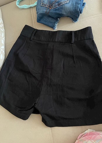 Trendyol & Milla Düğmeli Siyah Keten Mini Şort