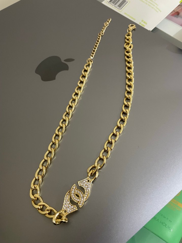 Altın Renk Zincir Detaylı Kolye - Görsel 2