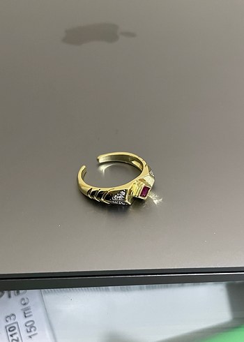 Altın Renkli Yüzük - Görsel 3