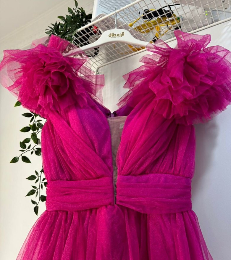 Pembe Mini V Yaka Fırfırlı Abiye Elbise - Görsel 5