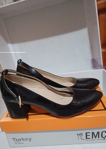 39 Beden siyah Renk Klasik Siyah Tokalı Kadın Stiletto