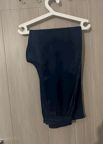 Lacivert saten takım - Görsel 4