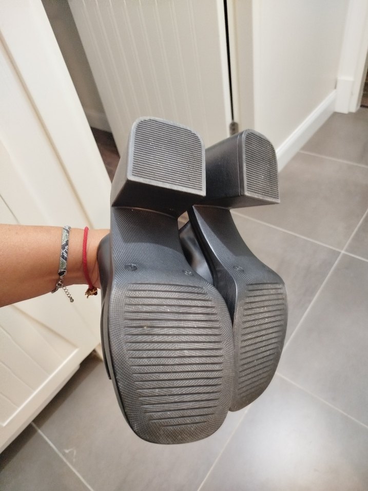 Siyah Platform Topuklu Kadın Terlik - Görsel 3